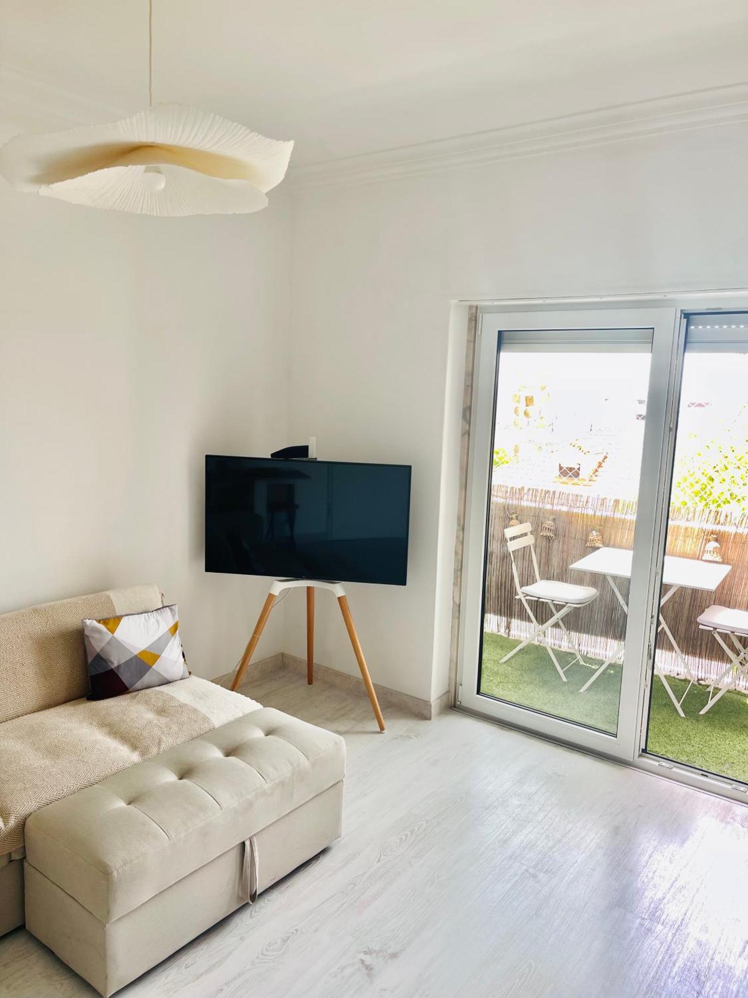 1-Bedroom Sea View Apartment With Private Balcony Costa Da Caparica, Just 5 Minutes From The Beach Costa de Caparica Luaran gambar